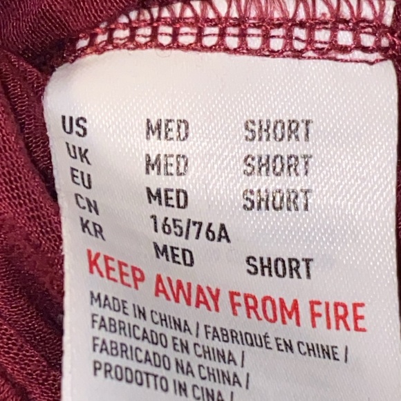 American Eagle Outfitters 🦅 Cage Front Sleeveless Romper in Claret size M Short - Picture 10 of 14